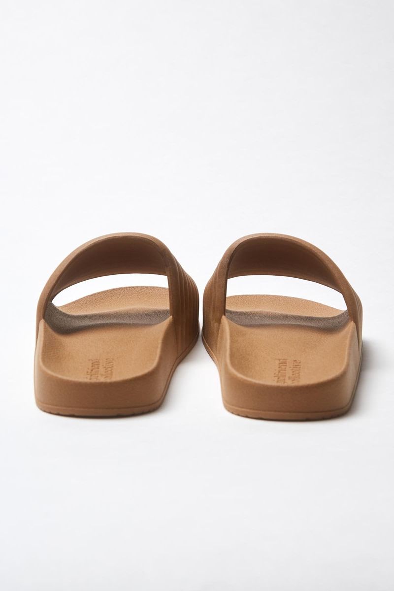 Girlfriend Collective_3